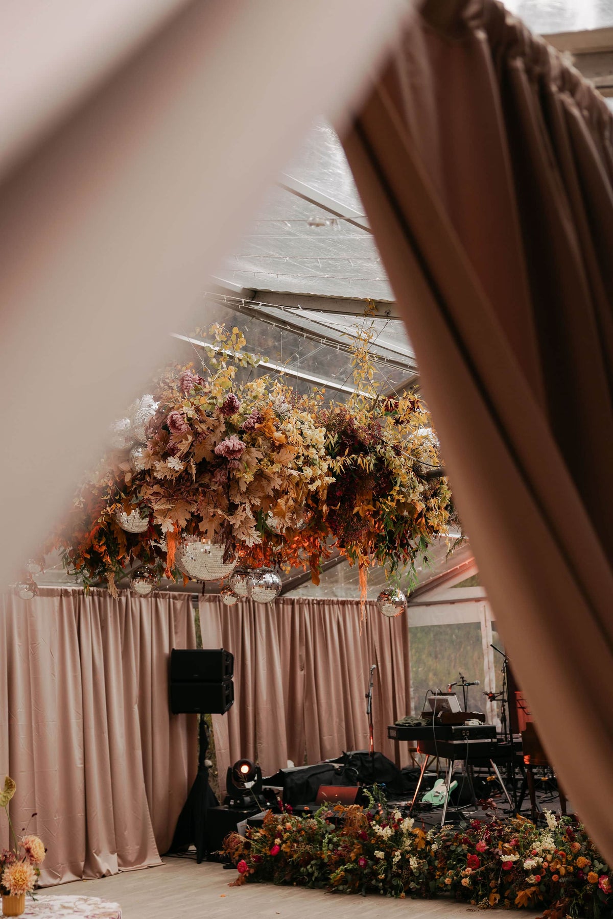 fall wedding in Aspen Colorado