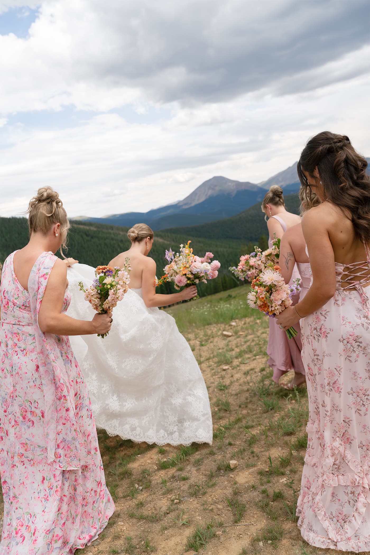 Bridesmaid's bouquet