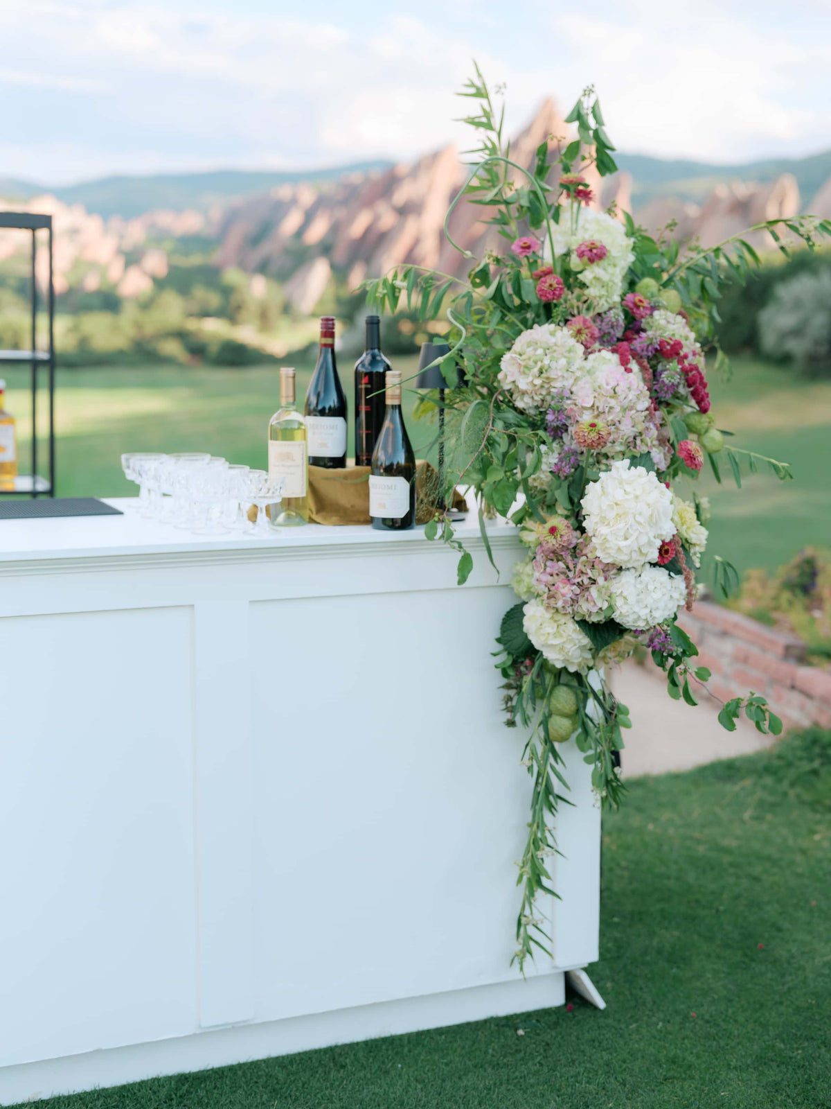 vintage style wedding bar arrangement with hydrangea, Colorado wedding studio